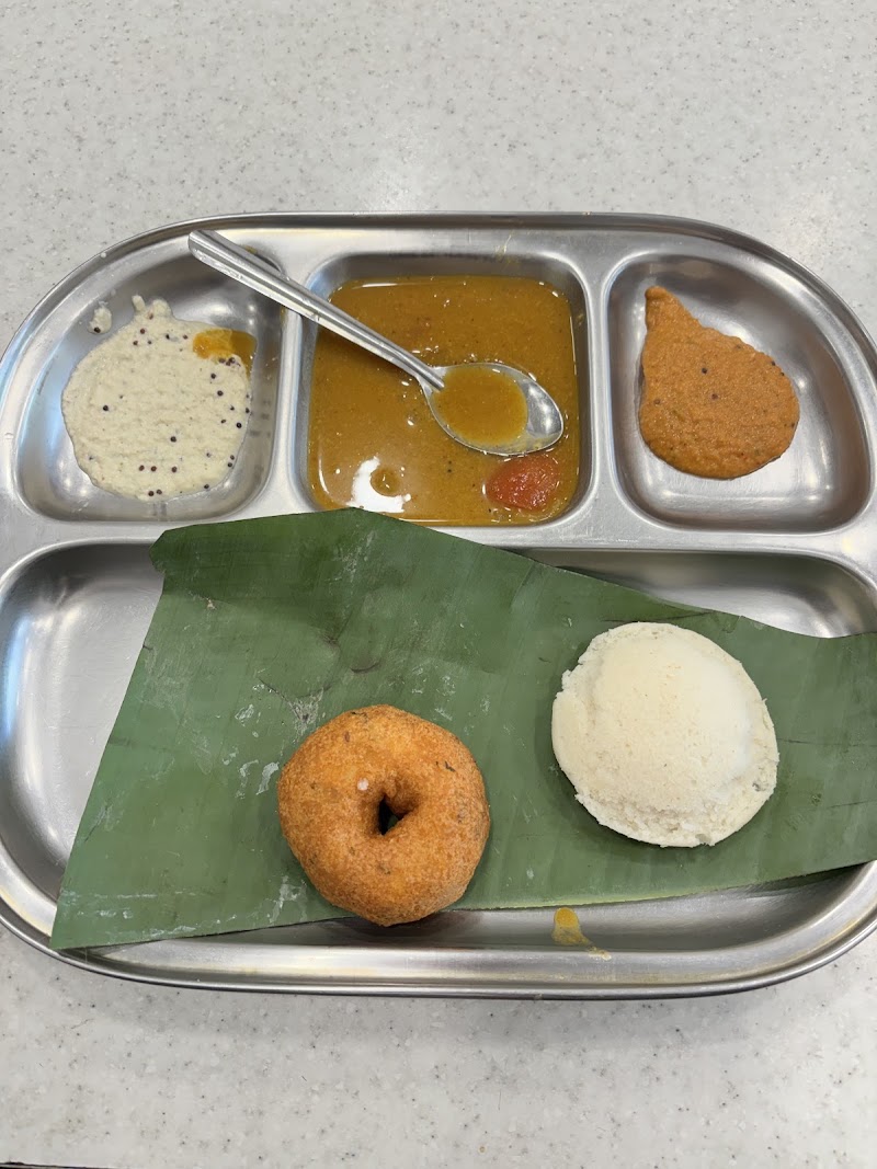 Madras Cafe - Madras Cafe 1, 65WQ+9R4 Ram Bagh, Log Huts Rd, Siyal, Manali, Himachal Pradesh 175131, India