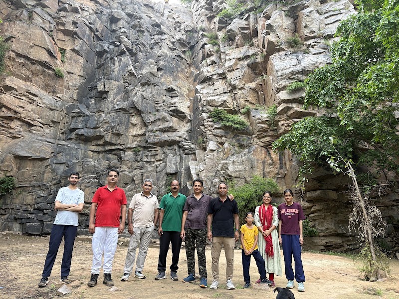 Hathni Kund - Hathni Kund XR5F+9CF, Jaipur, Rajasthan 302002, India