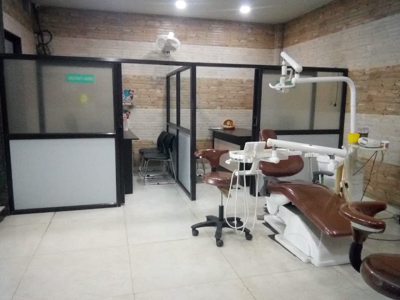 Vrinda Centre - Vrinda Centre, Opposite, Durga Mandir Rd, near Shyam talkies chowk, Budhapara, Raipur, Chhattisgarh 492001, India