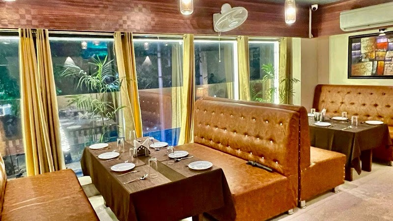 Flavours Restaurant | Family Resturant In Prayagraj - Flavours Restaurant | Family Resturant In Prayagraj Hanuman Mandir, Mahatma Gandhi Marg, near High Court, Canton, Dhoomanganj, Prayagraj, Uttar Pradesh 211001, India
