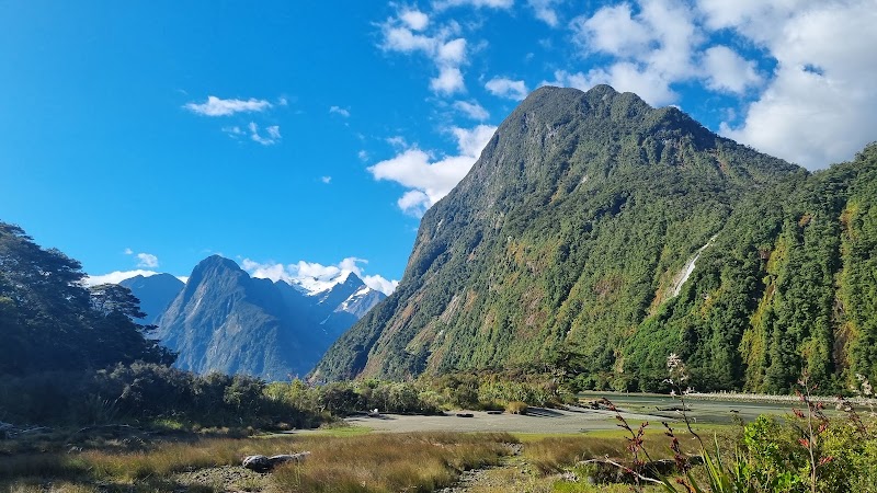 Milford Sound Lookout - Milford Sound Lookout, 79 Milford Sound Highway, Milford Sound 9679, New Zealand