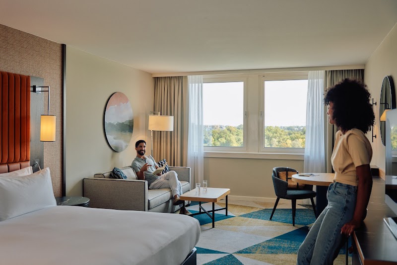 Hilton Vienna Waterfront - Hilton Vienna Waterfront Handelskai 269, 1020 Wien, Austria