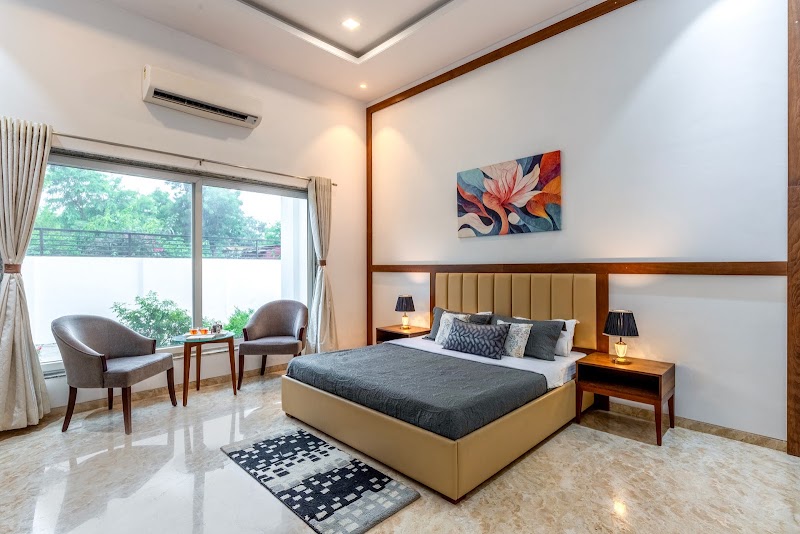 StayVista at Aravali Villa | Premium Villa with Swimming Pool in Udaipur - StayVista at Aravali Villa | Premium Villa with Swimming Pool in Udaipur JMJ7+HP7, Tiger Hills, Badgaon, Lai Ka Gurha, Udaipur, Rajasthan 313011, India