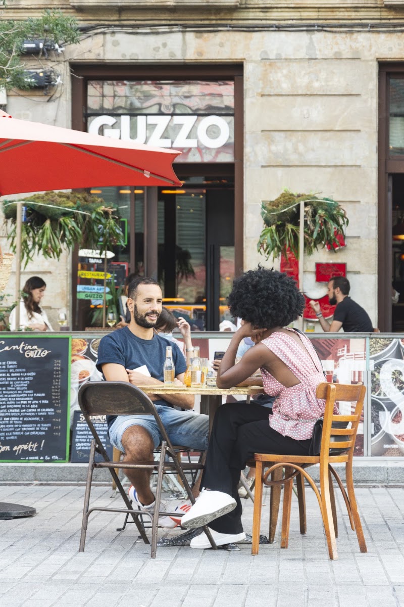 GUZZO | Restaurant in Born Barcelona