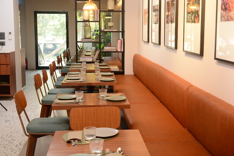 PLATS RESTAURANT