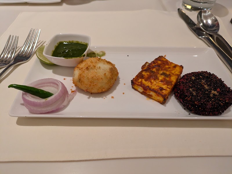threesixtyone° - threesixtyone° The Oberoi, Gurgaon, 443, Udyog Vihar Phase V Rd, Phase V, Udyog Vihar, Sector 19, Gurugram, Haryana 122016, India