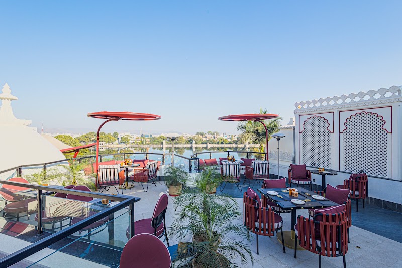 SWAROOP VILAS - LAKE FACING BOUTIQUE HOTEL - SWAROOP VILAS - LAKE FACING BOUTIQUE HOTEL No 6 Ambavgarh, opposite Lake Swaroop Sagar, Ambamata, Udaipur, Rajasthan 313004, India