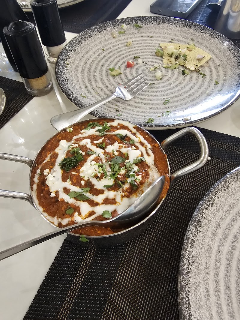 Naveen's Bapu Ki Kutia, Ujjain - Naveen's Bapu Ki Kutia, Ujjain Cosmos Mall Rd, opp. Lenskart, Nanakheda, Mahakal Vanijya, Ujjain, Madhya Pradesh 456010, India