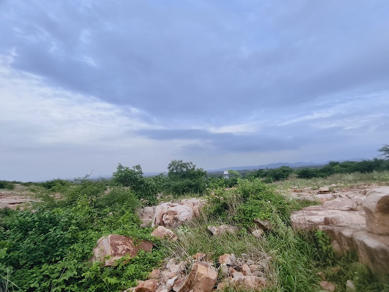 Muni waterfall baradawan - Muni waterfall baradawan, G6JQ+585, Unnamed Road, Kankidipa, Chhattisgarh 496551, India