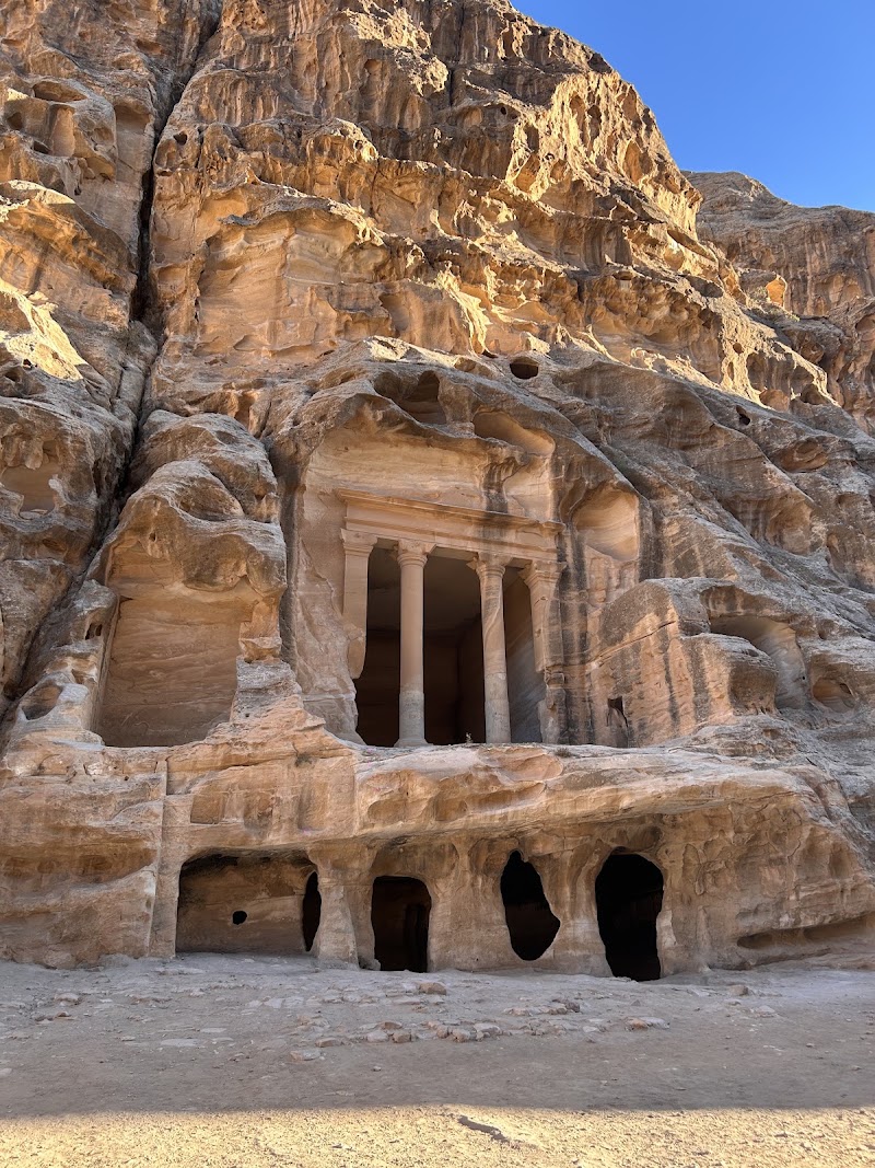 Temple / Colonnaded Triclinium