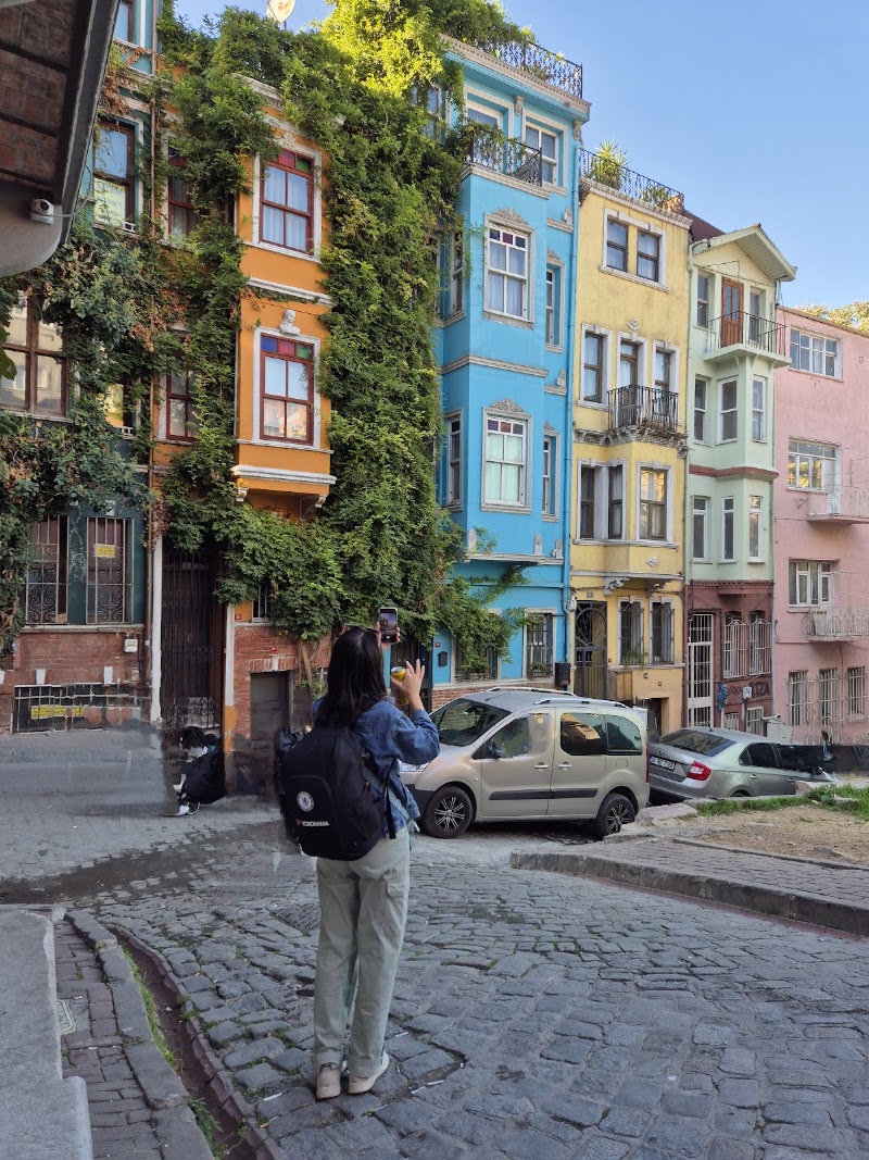 Balat Sahil - Balat Sahil, Yavuz Sultan Selim, İbb Haliç Nedim Parkı, 34083 Fatih/İstanbul, Türkiye