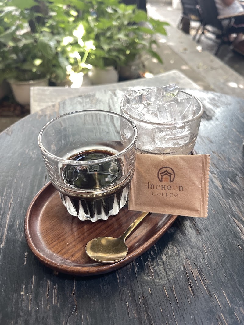 Incheon Coffee Đà Nẵng - Incheon Coffee Đà Nẵng 35 Lý Thường Kiệt, Hải Châu, Đà Nẵng 550000, Vietnam