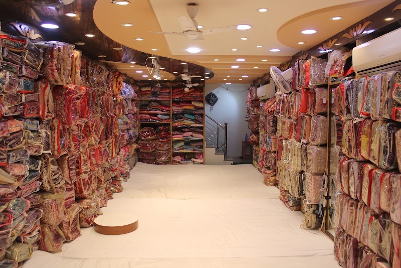 Sanjay Saree Emporium - Sanjay Saree Emporium 41, 1st crossing, B 40, Khanjane Walon ka Rasta, second crossing, Chandpole Bazar, Chandpole, Chandpol, Jaipur, Jaipur Nagar Nigam Area, Rajasthan 302001, India