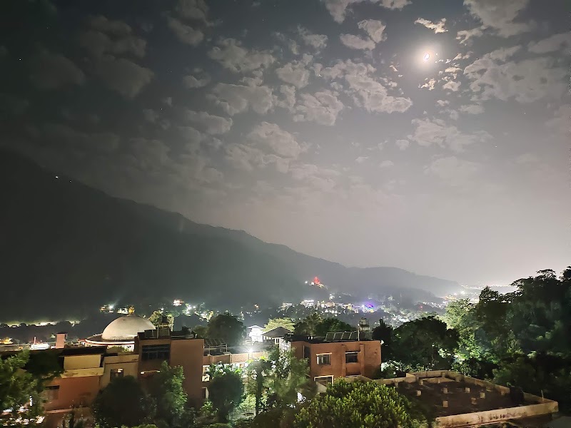 Hostel Cozy Beds - Hostel Cozy Beds Balaknath Rd, Tapovan, Rishikesh, Uttarakhand 249192, India