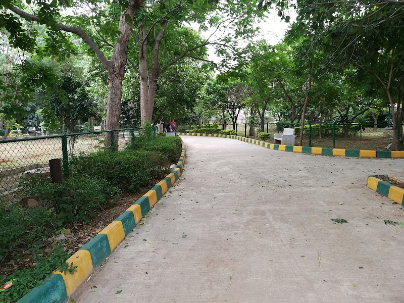 Tavarekere Park - Tavarekere Park, WJH2+FW7, Tank Bund Rd, Bhavani Nagar, S.G. Palya, Bengaluru, Karnataka 560029, India