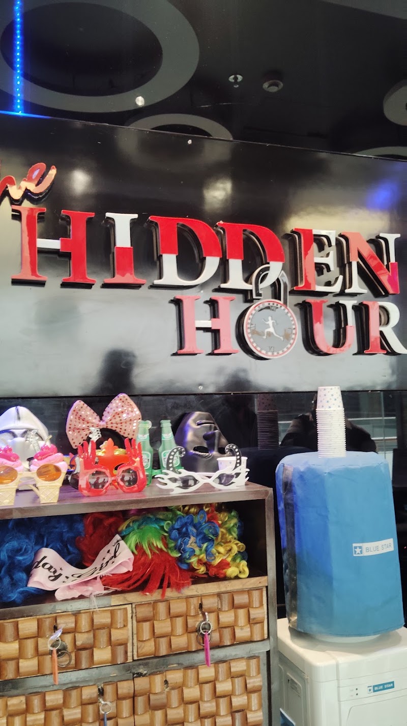 The Hidden Hour Gurugram (MGF Metropolis Mall) - Mystery Escape Rooms - The Hidden Hour Gurugram (MGF Metropolis Mall) - Mystery Escape Rooms 2nd floor, MGF Metropolis Mall, near Lifestyle, Sector 28, Maruti Housing Colony, Gurugram, Haryana 122009, India