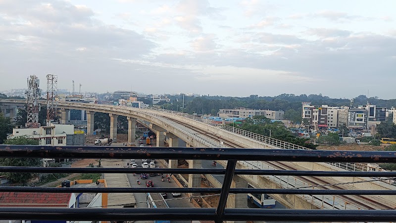 Silk Board Skywalk Bridge - Silk Board Skywalk Bridge WJ6G+Q87, Roopena Agrahara, Bommanahalli, Bengaluru, Karnataka 560068, India