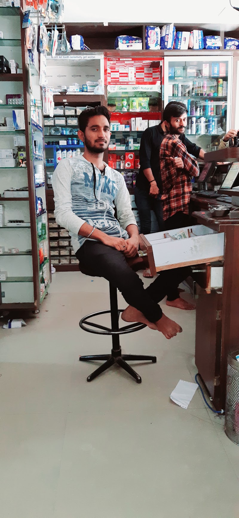 Akshar Medical Store - Akshar Medical Store, Shop 7,8,9 Agrawal Tower, BRTS Road, Bhuyangdev Cross Roads, Ghatlodiya, opp. Swaminarayan Temple, Indra Government Society, Bhuyangdev Society, Ghatlodiya, Memnagar, Ahmedabad, Gujarat 380061, India