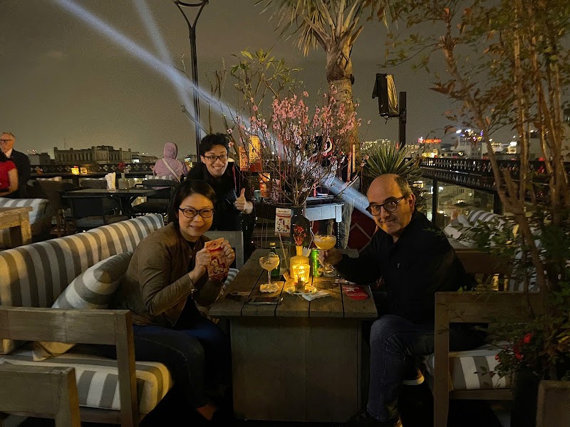 Ozone Sky Lounge & Restaurant Hanoi - Ozone Sky Lounge & Restaurant Hanoi, 18 - 24 P. Nhà Chung, Ward, Hoàn Kiếm, Hà Nội 100000, Vietnam