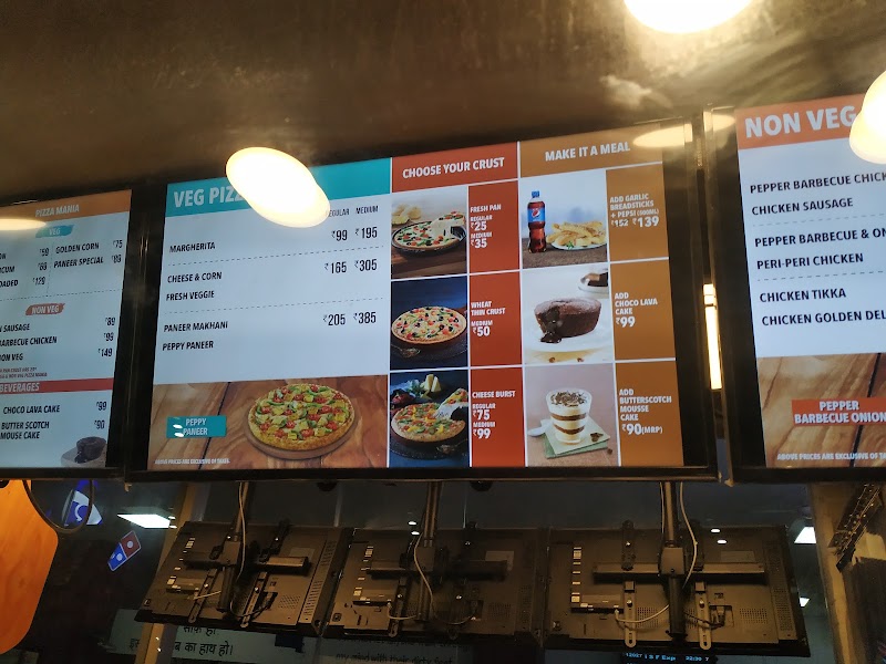 Domino's Pizza - Domino's Pizza, Railway Station, Krantiveera, Sangolli Rayanna Cir, KSR, Gandhi Nagar, Bengaluru, Karnataka 560009, India