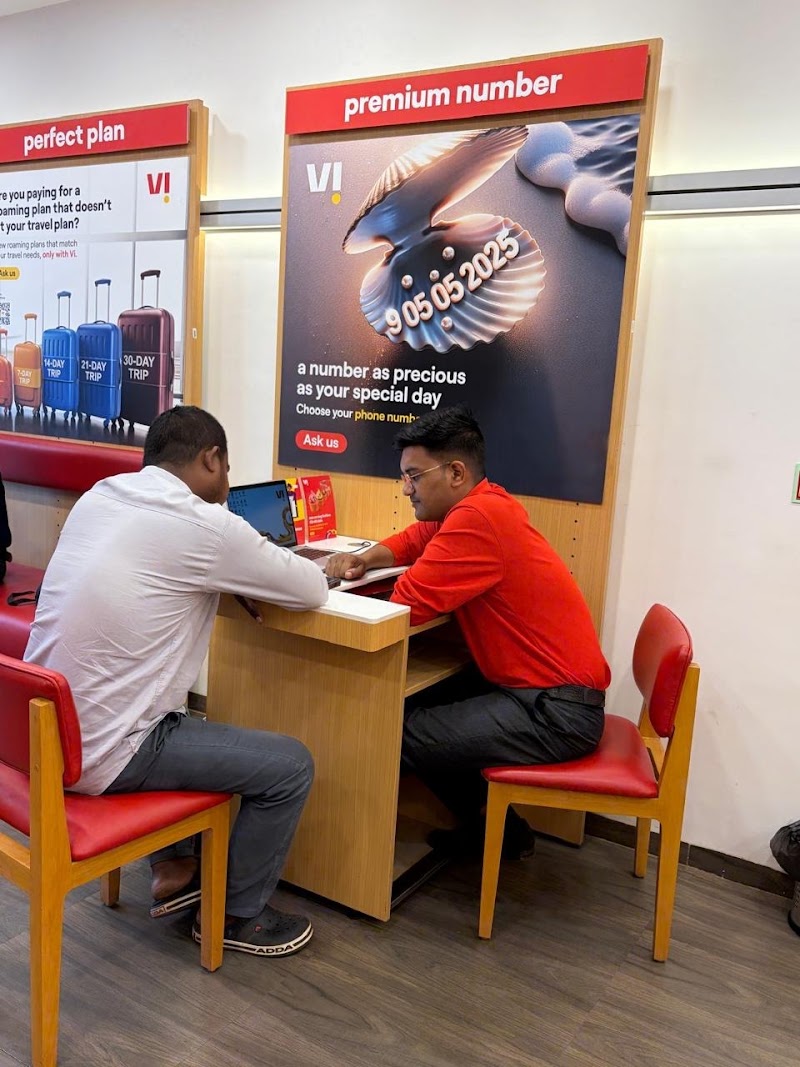 Vi - Vodafone Idea Store - Vi - Vodafone Idea Store, Shop No 1, Sheela Arcade, Link Road, Srikant Verma Marg, opposite Sky Gym, Bilaspur, Telipara, Chhattisgarh 495001, India