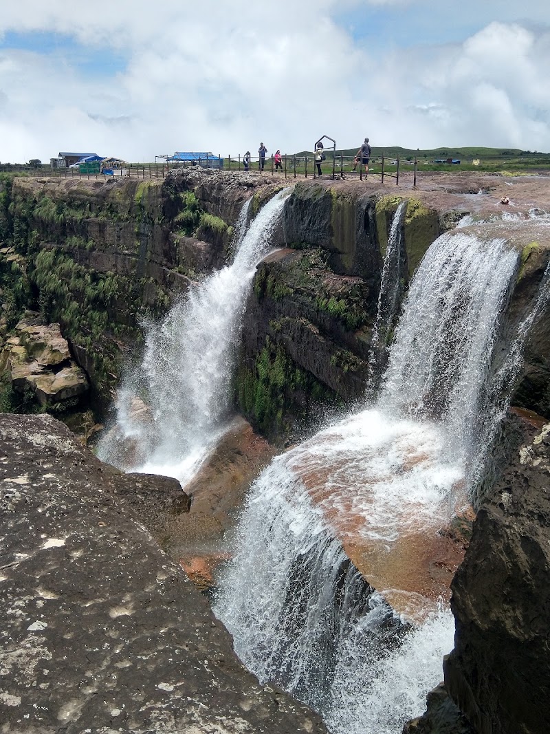 Dainthlen Falls