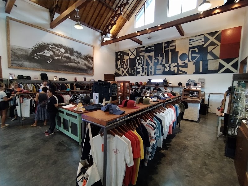 Deus Ex Machina - Temple of Enthusiasm - Deus Ex Machina - Temple of Enthusiasm Jl. Batu Mejan Canggu No.8, Canggu, Kec. Kuta Utara, Kabupaten Badung, Bali 80361, Indonesia