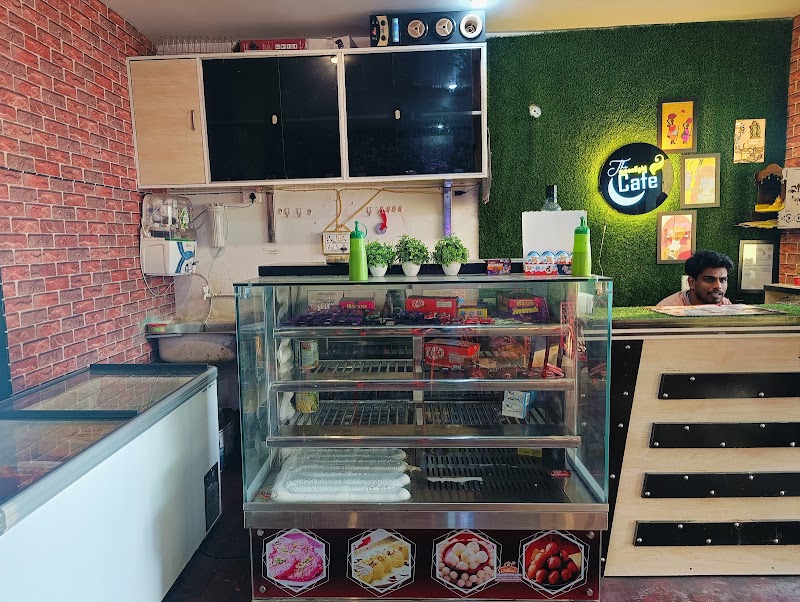 The moonlight cafe - The moonlight cafe, BORODIPA CHOUK PUSORE, बोरोडिपा, Pusaur, Chhattisgarh 496440, India