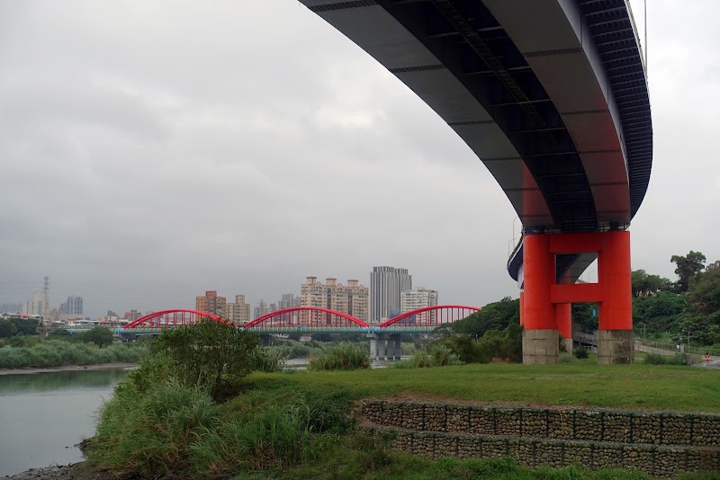 Yongfu Park