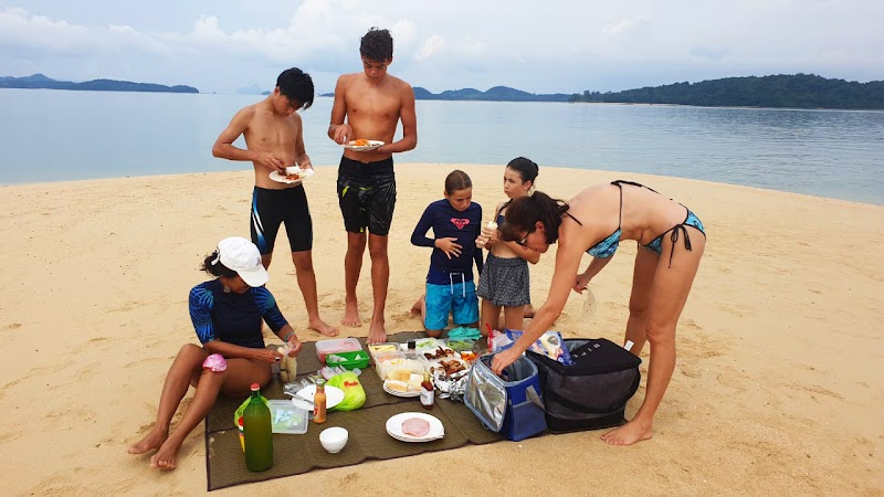Blue Water Charter Phuket - Blue Water Charter Phuket Subdistrict, Tambon Ko Kaeo, Phuket, Chang Wat Phuket 83000, Thailand