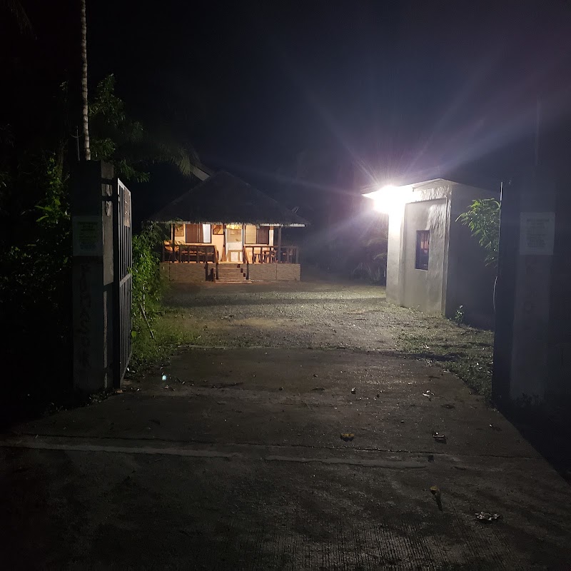 Cemento Beach House - Cemento Beach House, Sito Puntain, Baler, 3200 Aurora, Philippines