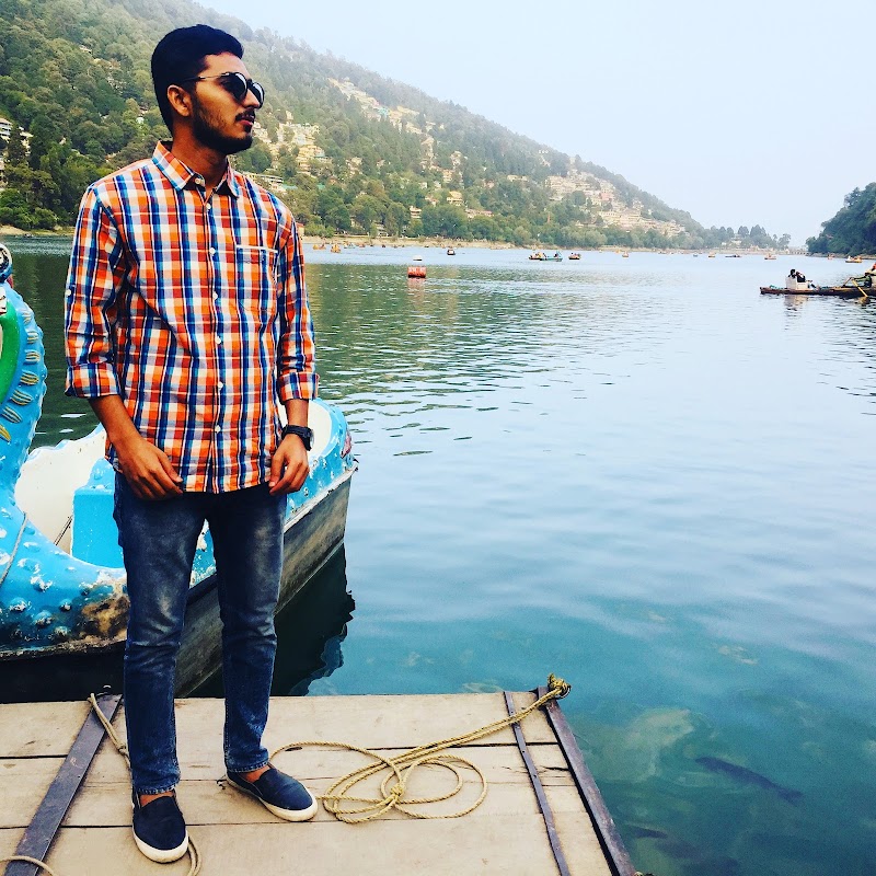 Peddle Boat Stand Flats - Peddle Boat Stand Flats, 9FQ4+X4V, Near Rink Hall, Ayarpatta, Nainital, Uttarakhand 263001, India