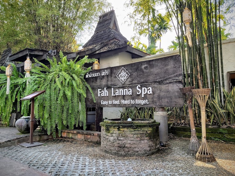 ฟ้าล้านนา สปา เมืองเก่า - Fah Lanna Spa - Old City - ฟ้าล้านนา สปา เมืองเก่า - Fah Lanna Spa - Old City 57, 57/1 Wiang Kaew Rd, Tambon Si Phum, Amphoe Mueang Chiang Mai, Chang Wat Chiang Mai 50200, Thailand