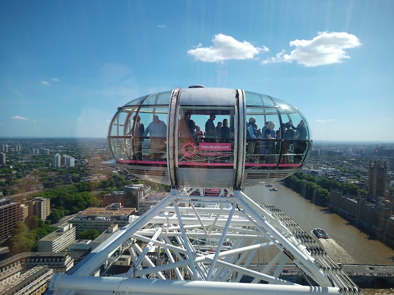 London Eye - London Eye, Riverside Building, County Hall, Westminster Bridge Rd, London SE1 7PB, UK