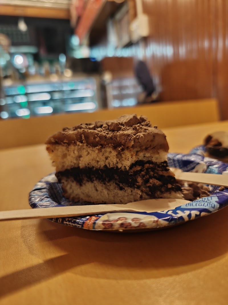 Sneha German Bakery - Sneha German Bakery, Kasol, Sosan, Himachal Pradesh 175105, India