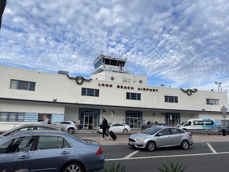 Long Beach Airport - Long Beach Airport, 4100 Donald Douglas Dr, Long Beach, CA 90808, USA