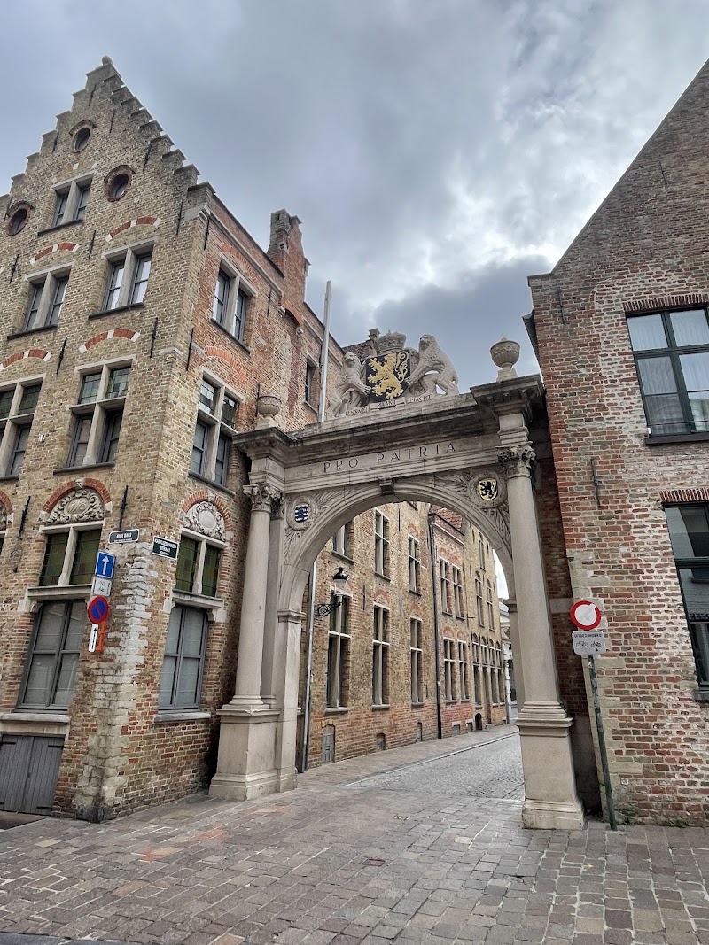Legends - Legends, Markt 1, 8000 Brugge, Belgium