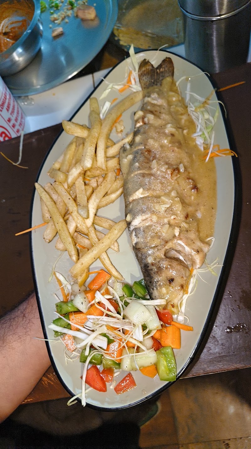 Off the trail cafe - Off the trail cafe, Bakrota hill, Dhupguri, Dalhousie, Himachal Pradesh 176304, India