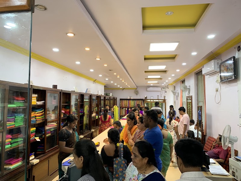 KSIC Silk Weaving Factory - KSIC Silk Weaving Factory, Mananthavadi Rd, near NI Engineering College, Vidyaranyapura, Mysuru, Karnataka 570008, India