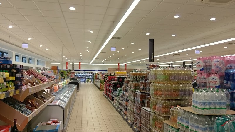 ALDI SUISSE Neuchâtel - ALDI SUISSE Neuchâtel, Rue des Draizes 7, 2000 Neuchâtel, Switzerland