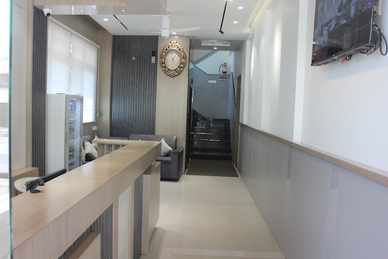 Brindavan Residency - Brindavan Residency, Station Rd, opp. hotel Priyadarshini, Hosapete, Karnataka 583201, India