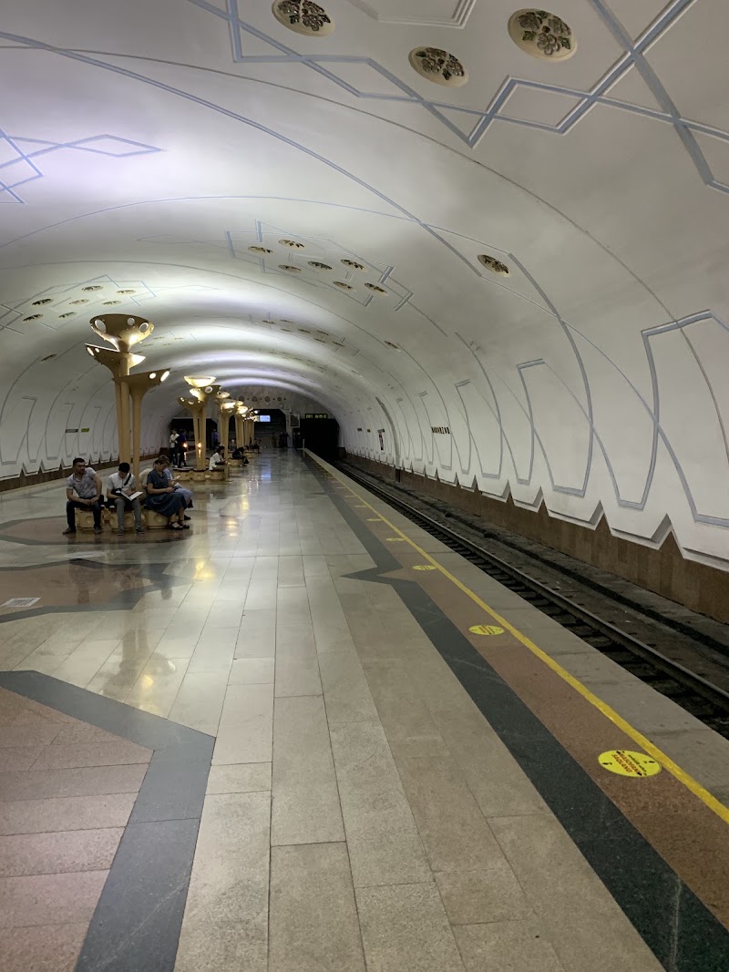 Kosmonavtlar - Kosmonavtlar, Afrosiyob ko'chasi, Тоshkent, Toshkent Viloyati, Uzbekistan