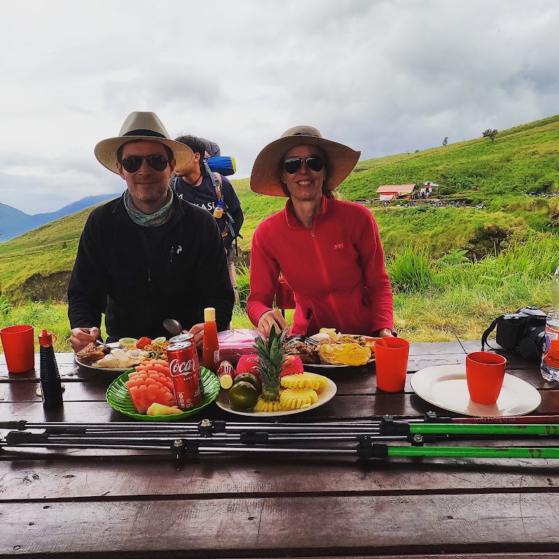 Trekking Mount Rinjani - Trekking Mount Rinjani, Ancak baret, Senaru, Kec. Bayan, Kabupaten Lombok Utara, Nusa Tenggara Bar. 83354, Indonesia