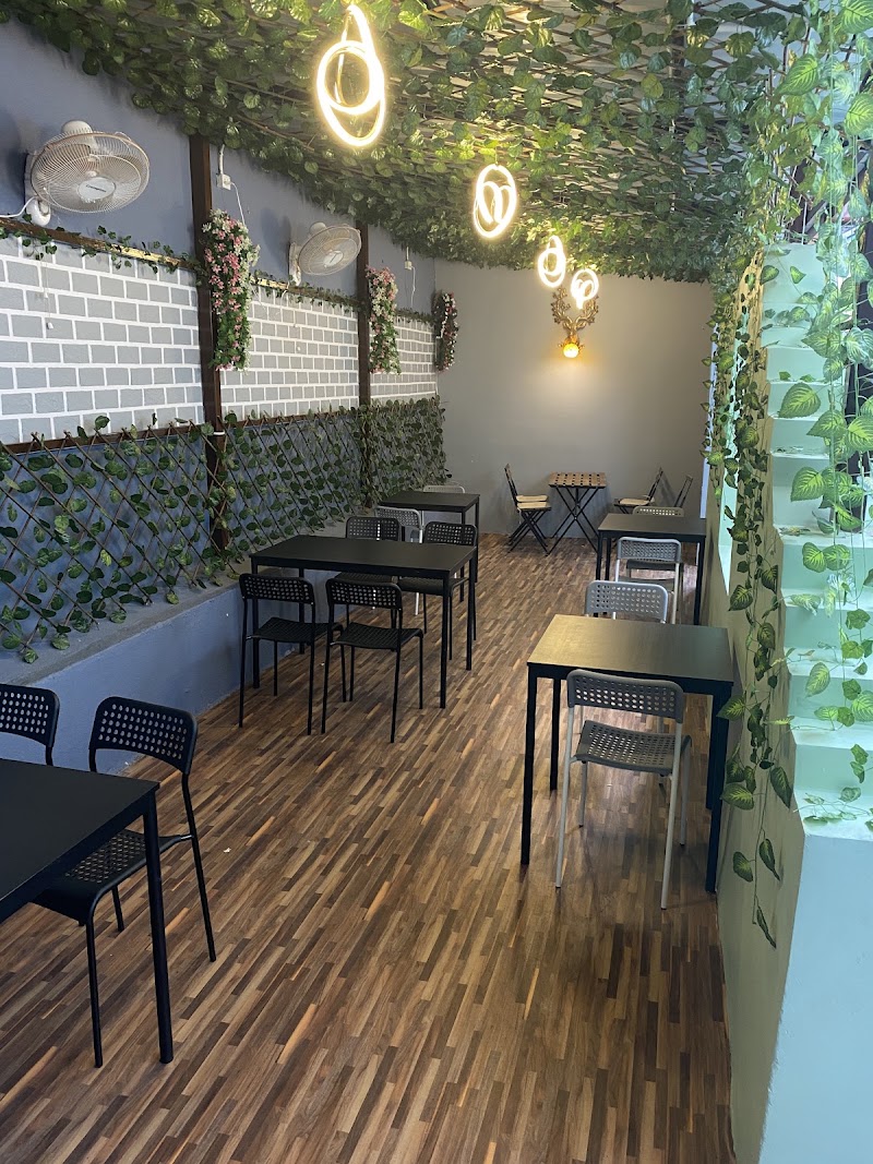 The treehouse Cafe - The treehouse Cafe 1st floor, Dr, Rajkumar Park Rd, PNS Layout, Chinnappa Layout, Subbayianiah Palyam, Kammanahalli, Bengaluru, Karnataka 560043, India