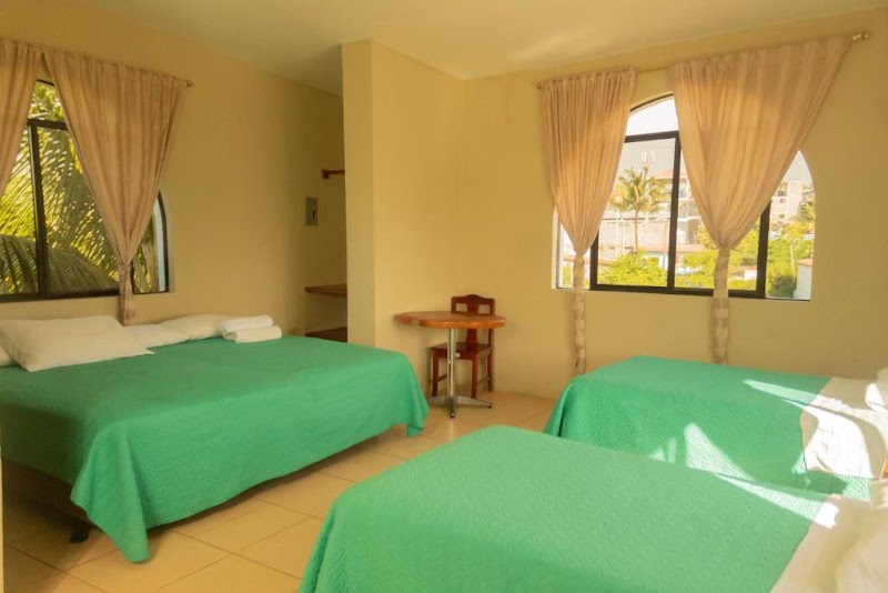 Casa de Nelly, San Cristobal, Galapagos - Casa de Nelly, San Cristobal, Galapagos, Avenida Alsacio Northia, Puerto Baquerizo Moreno, Ecuador