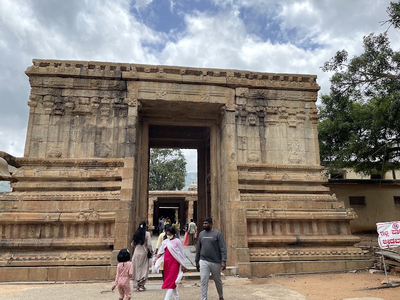 Sri Bhoga Nandishwara Gudi - Sri Bhoga Nandishwara Gudi SH 74, Nandi, Karnataka 562103, India