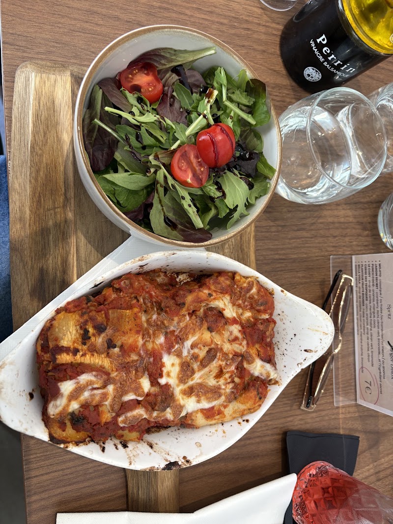 LE COSY - LE COSY 40 Av. Michel Jourdan, 06150 Cannes, France