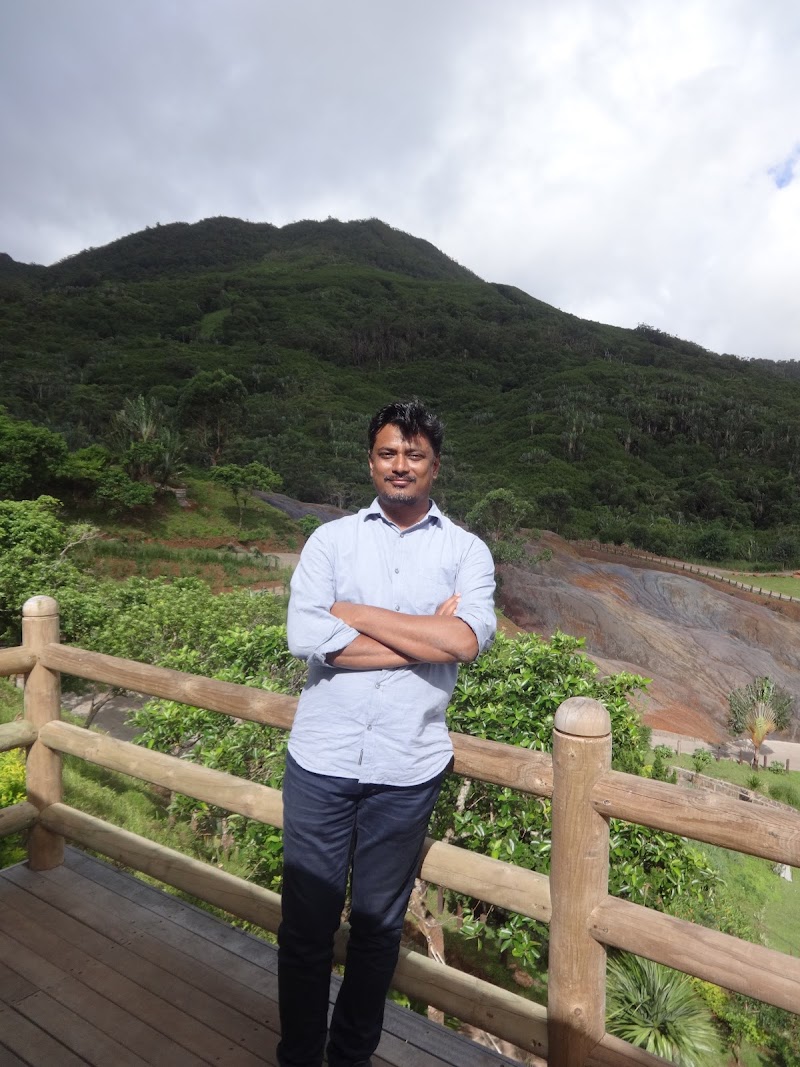 Around The World Holidays (Tour Operator In Raipur) - Around The World Holidays (Tour Operator In Raipur), Shop No.506, 3rd Floor, SLT Water Front, opp. Marine Drive, Moulipara, Telibandha, Raipur, Chhattisgarh 492001, India