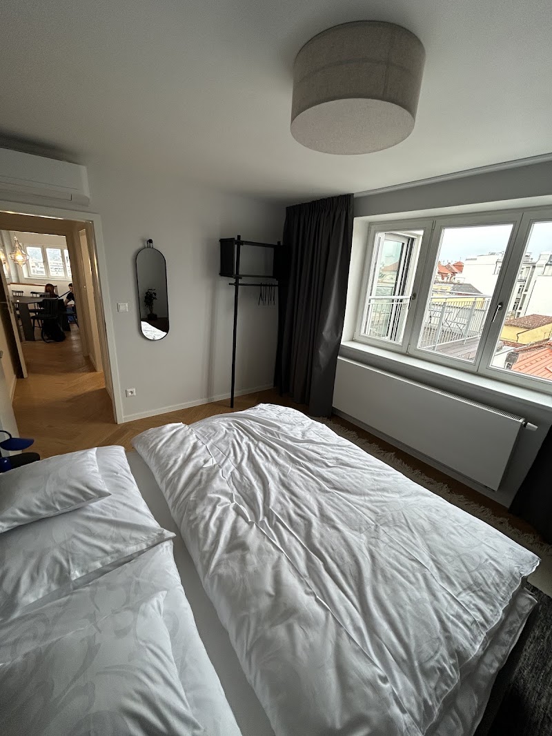 Penthouse - Castle View | 2 Terrace | Center - Penthouse - Castle View | 2 Terrace | Center, Londýnská 2578/54, 120 00 Praha 2-Vinohrady, Czechia