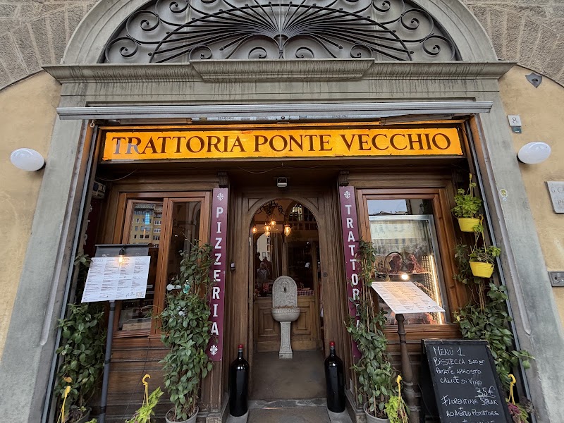Trattoria Ponte Vecchio - Ristorante Firenze - Trattoria Ponte Vecchio - Ristorante Firenze Lungarno degli Archibusieri, 8, 50122 Firenze FI, Italy
